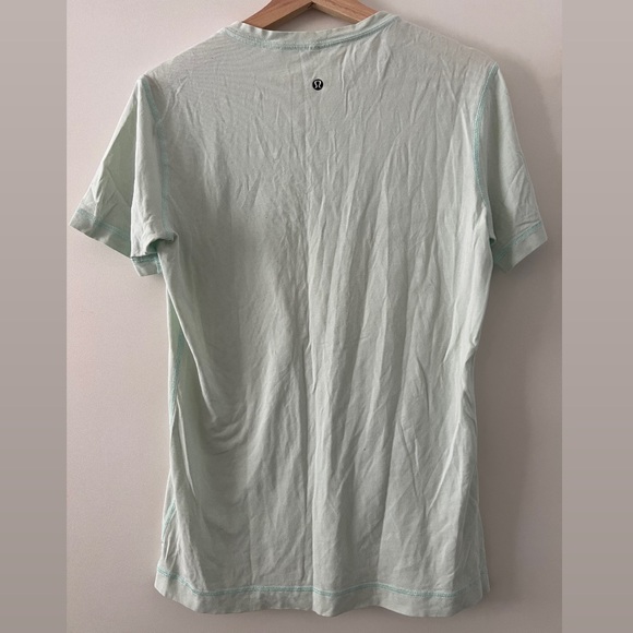 lululemon | MENS 5 Year Basic V | size small | mint - Picture 3 of 4